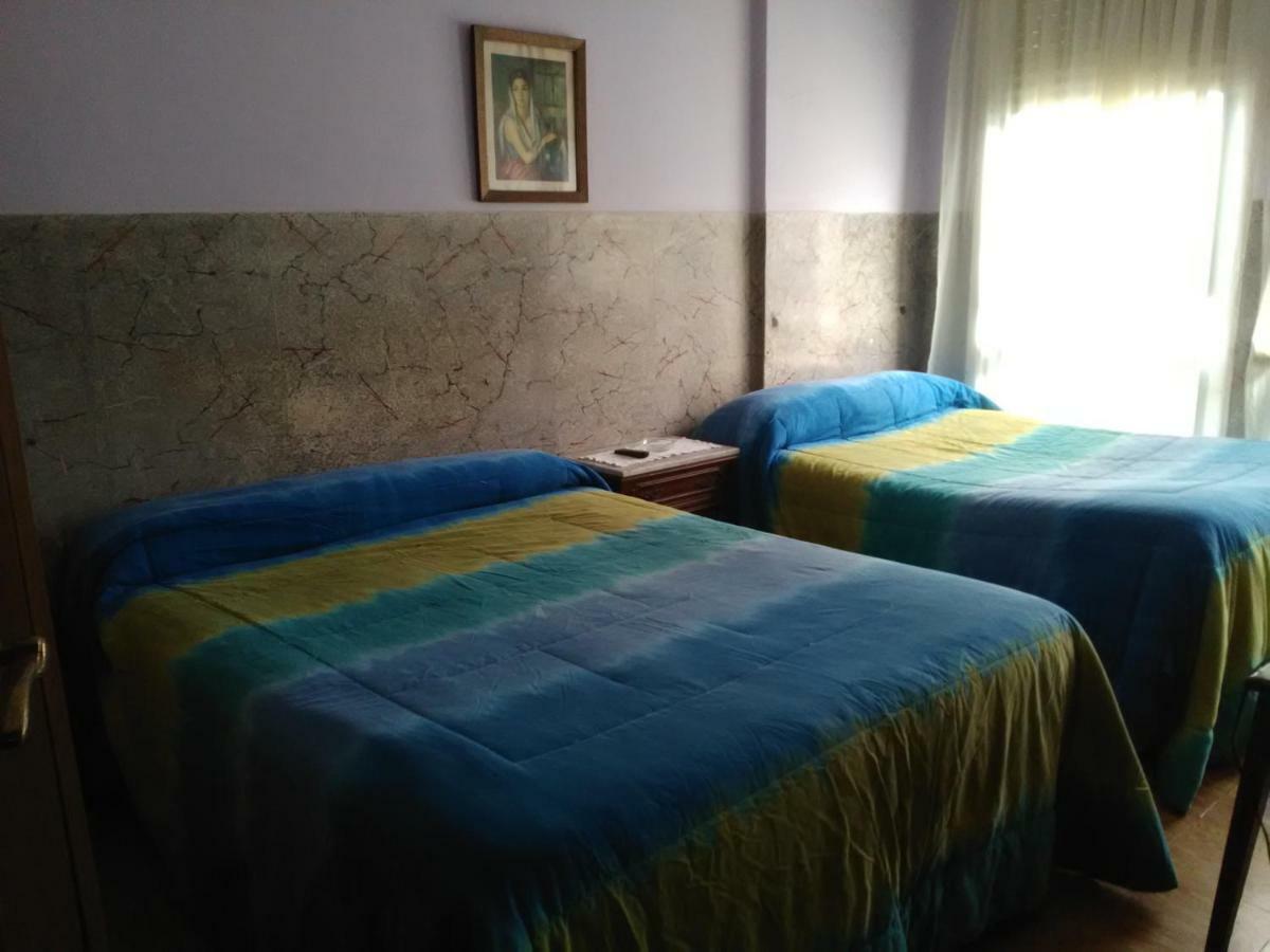 Pension La Parra Ferrol Exterior photo